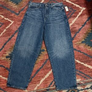 Banana Republic women’s barrel jeans